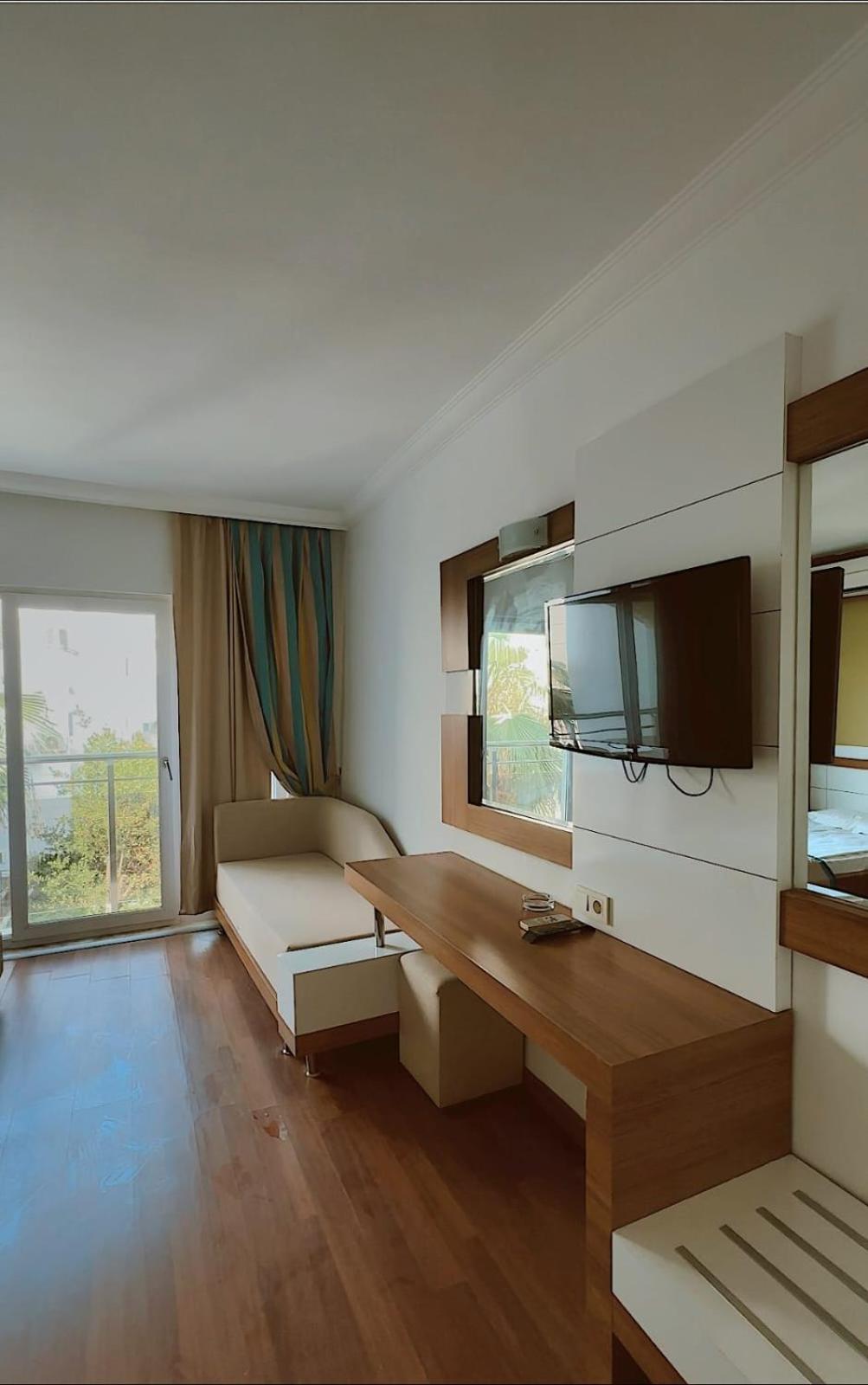 Luca Antalya Hotel Side Luaran gambar